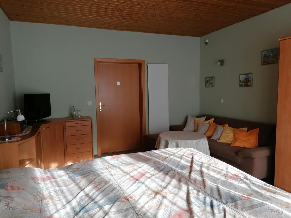 Ferienwohnung Froehlich 바트수데로드 외부 사진